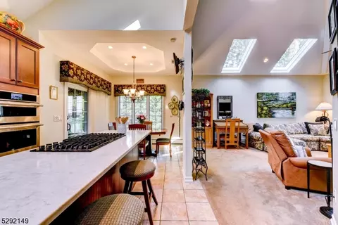 27 Prospect Rd, Wayne, NJ 07470 photo 17