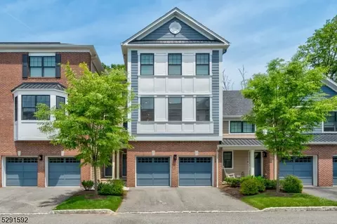 4 Hanover Rd #A-3, Florham Park, NJ 07932