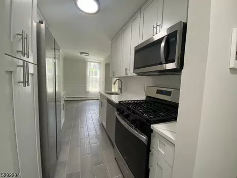 10 River Rd #C, Nutley, NJ 07110