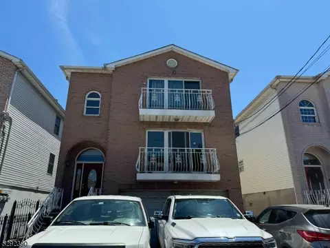 75 Jabez St, Newark, NJ 07105