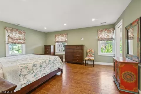 876 Ridgewood Rd, Millburn, NJ 07041 photo 25