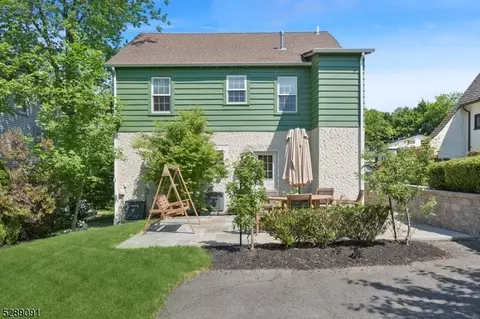 876 Ridgewood Rd, Millburn, NJ 07041 photo 40
