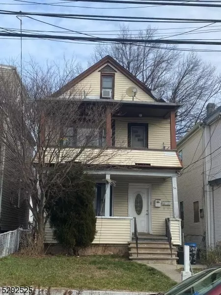 54 Linden St, Passaic, NJ 07055