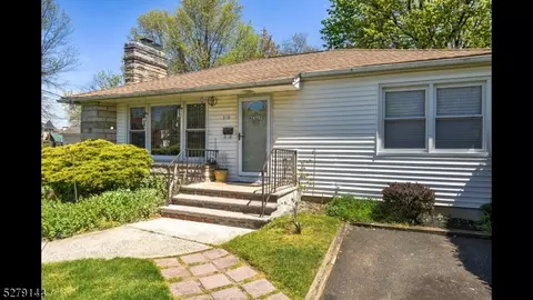 317 Watson, Plainfield, NJ 07062 photo 4