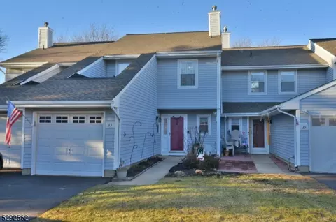 33 Upperbrook Ct, Parlin, NJ 08859 photo 29