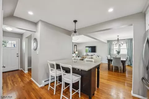 94 Spring St, Millburn, NJ 07041 photo 6