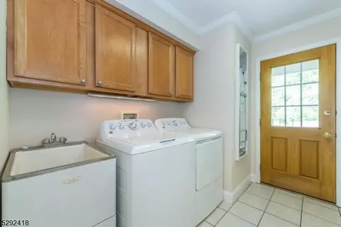3 Mowder Rd, Washington, NJ 07882 photo 5
