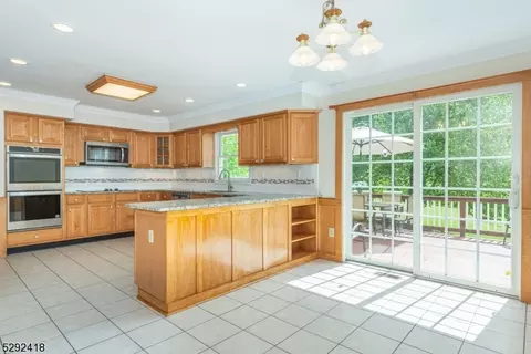 3 Mowder Rd, Washington, NJ 07882 photo 4