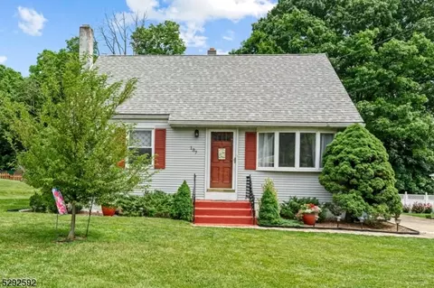 137 N Riverview Rd, Phillipsburg, NJ 08865