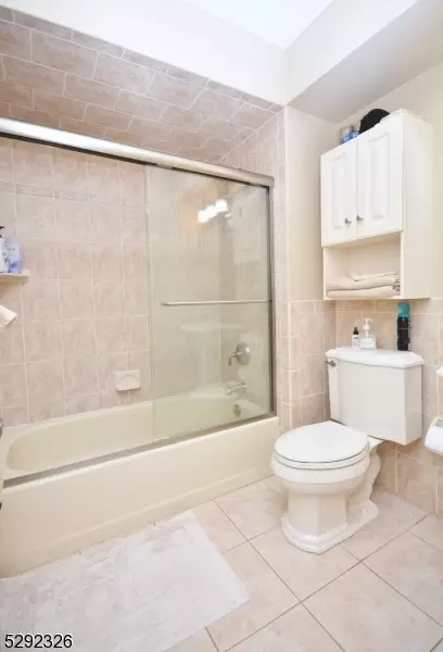 20 Commonwealth Dr, Basking Ridge, NJ 07920 photo 18