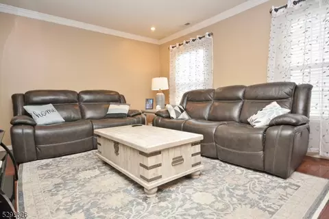 20 Commonwealth Dr, Basking Ridge, NJ 07920 photo 8