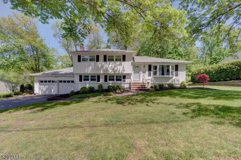 47 Huron Ave, Wayne, NJ 07470