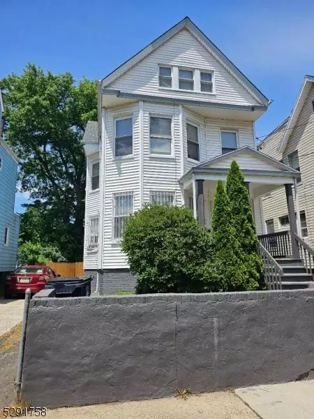 47 Isabella Ave, Newark, NJ 07106