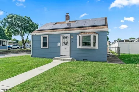 26 Park Ave, Wanaque Boro, NJ 07420