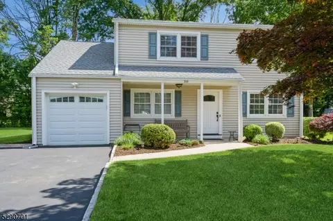 266 Graybar Dr, Bridgewater, NJ 08807