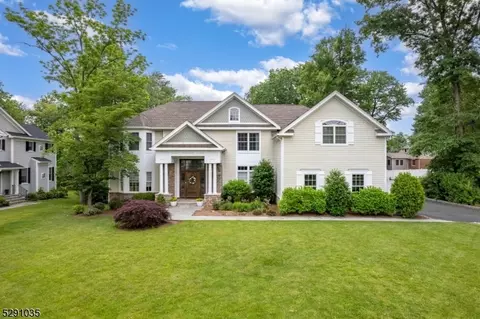5 Jay Rd, Chatham Twp, NJ 07928
