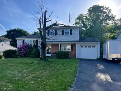 15 Henry St, Rockaway, NJ 07866