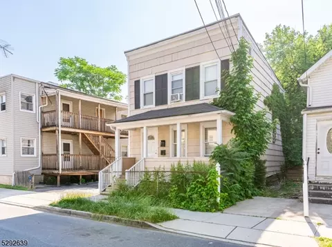 10 Lafayette St, City Of Orange, NJ 07050