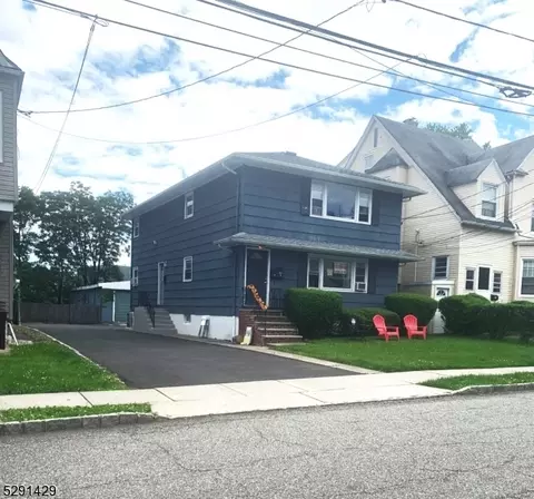 33 N Willow St, Montclair, NJ 07042