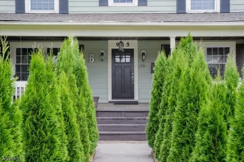 965 Prospect Ave, Plainfield, NJ 07060 photo 3