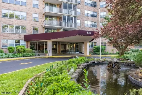 530 Valley Rd #7K, Montclair, NJ 07043