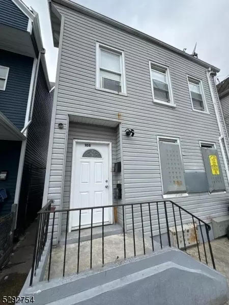 108 Madison St, Paterson, NJ 07501