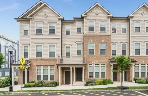 26 S Davenport St, Somerville, NJ 08876