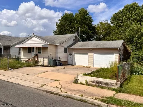 12 Radcliffe St, South River, NJ 08882