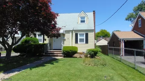 30 Roosevelt Ave, Clifton, NJ 07011