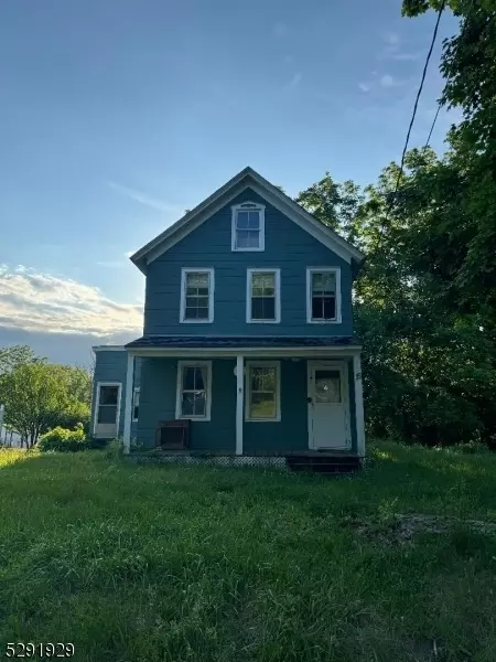 15 Ice Plant Rd, Lafayette, NJ 07848