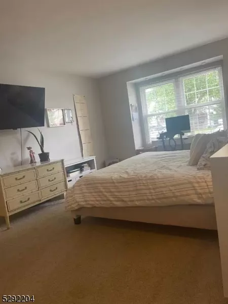 2209 Vroom Dr, Bridgewater, NJ 08807 photo 9