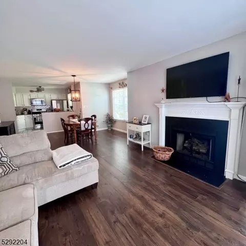 2209 Vroom Dr, Bridgewater, NJ 08807 photo 4