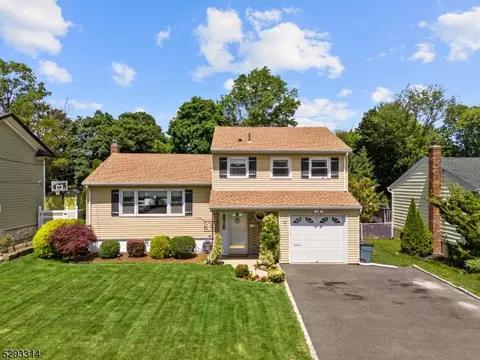 71 Rutgers Pl, Clifton, NJ 07013