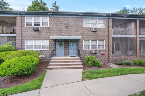 580 Bloomfield Ave #6A, West Caldwell, NJ 07006