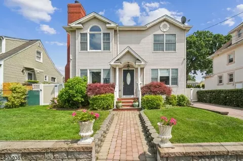 41 Edison St, Ridgefield Park, NJ 07660