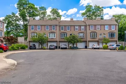 777 Jefferson Ave #18, Rahway, NJ 07065