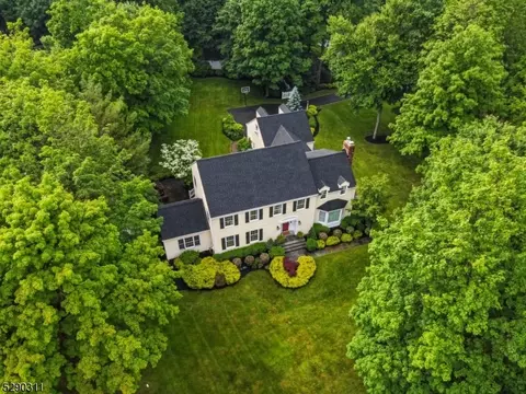 45 Stockmar Dr, Bernards, NJ 07920