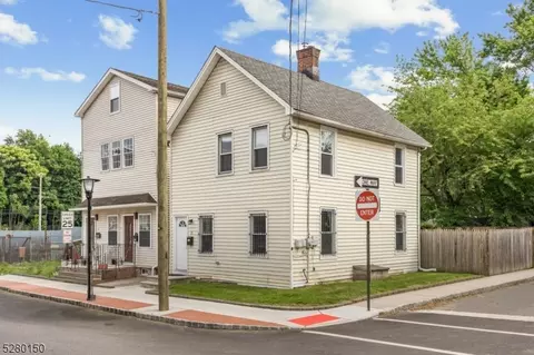 8 Mitchell St, West Orange, NJ 07052