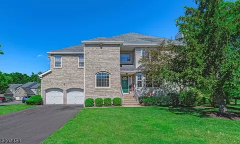 1901 Bergen Ct, Belle Mead, NJ 08502