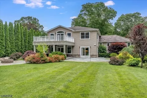 243 Paul Ct, Hillsdale, NJ 07642