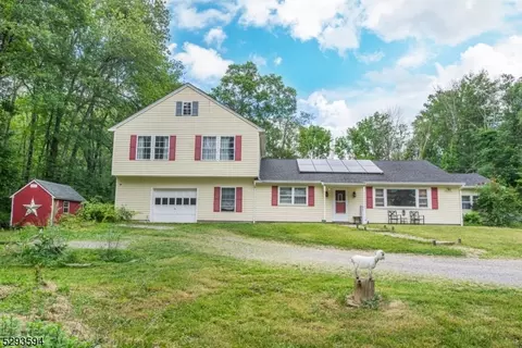 56 Ridgeway Ave, Blairstown, NJ 07825