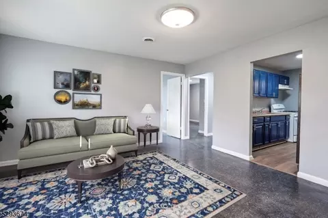 211 Kinsley Rd, Pemberton, NJ 08068