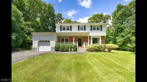 89 Edison Ter, Sparta, NJ 07871