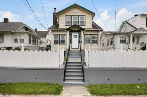 131 Spring St, Passaic, NJ 07055
