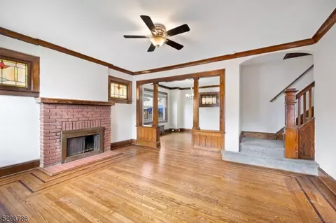 131 Spring St, Passaic, NJ 07055 photo 5