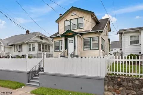 131 Spring St, Passaic, NJ 07055 photo 2