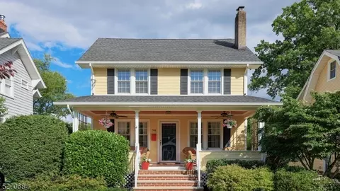 748 Fairacres Ave, Westfield, NJ 07090
