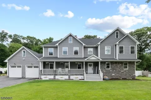9 Rita Dr, Morris Plains, NJ 07950