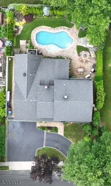 243 N Farview Ave, Paramus, NJ 07652 photo 48