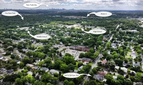 243 N Farview Ave, Paramus, NJ 07652 photo 43